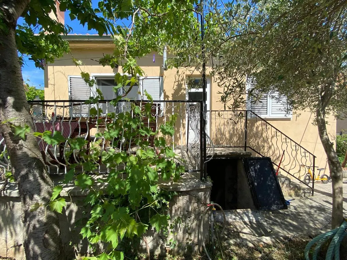 Holiday home Sweet House Of Iz Villa Veli Iz Croatia